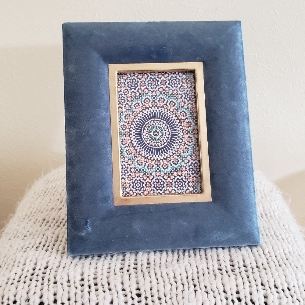 Velvet Picture Frame